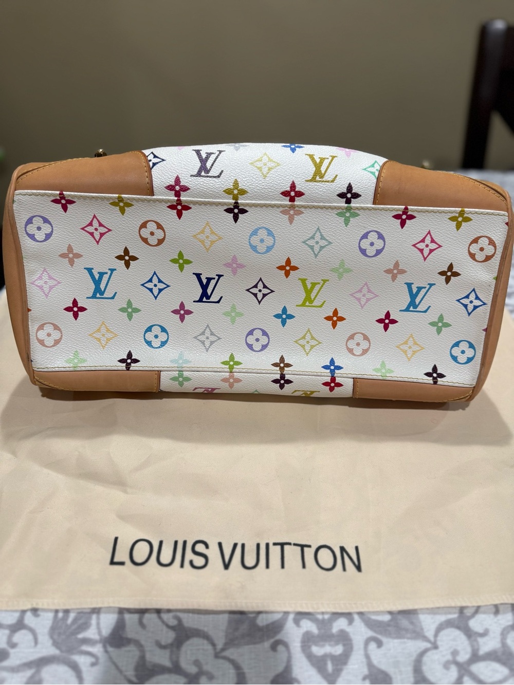 Louis Vuitton White Multicolor Monogram Canvas Shoulder Bag with Tan Trim - Picture 4 of 10